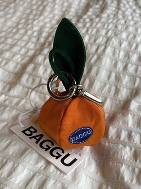 BAGGU Mandarin Orange Charm NWT